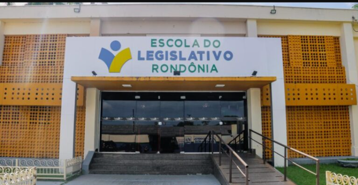 Dois cursos programados à próxima semana na Escola do Legislativo