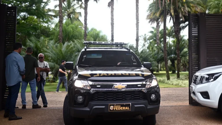 PF encontra garimpo ilegal no Amazonas e resgata 70 trabalhadores