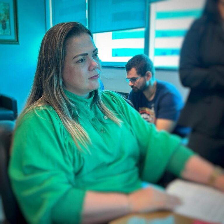 TÁ PAGO: Seringueiras recebe pagamento de emenda da deputada Cláudia de Jesus