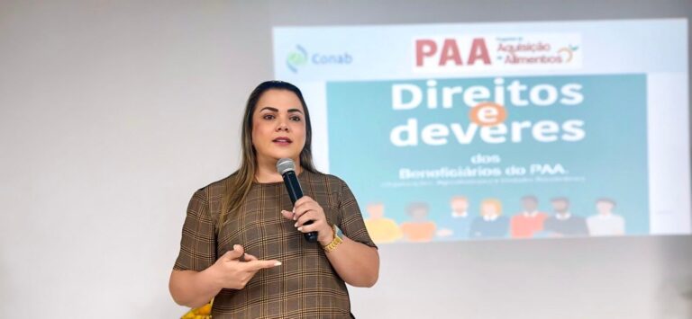 Cláudia de Jesus celebra repasses do PAA para Cacoal