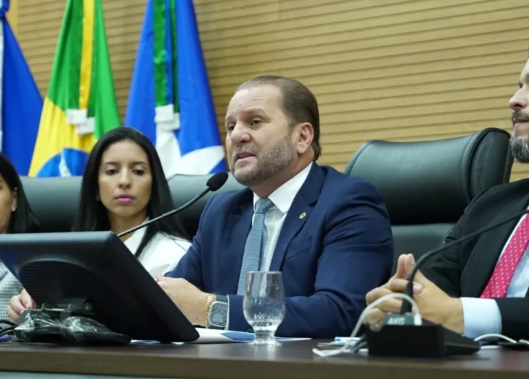 Cirone Deiró apresenta proposta de criação do programa Cuidar de Quem Cuida