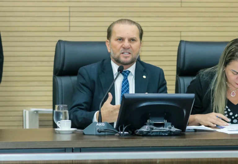 07/10: No dia que completa um ano do maior massacre de judeus após o holocausto, Cirone se manifesta em favor de Israel