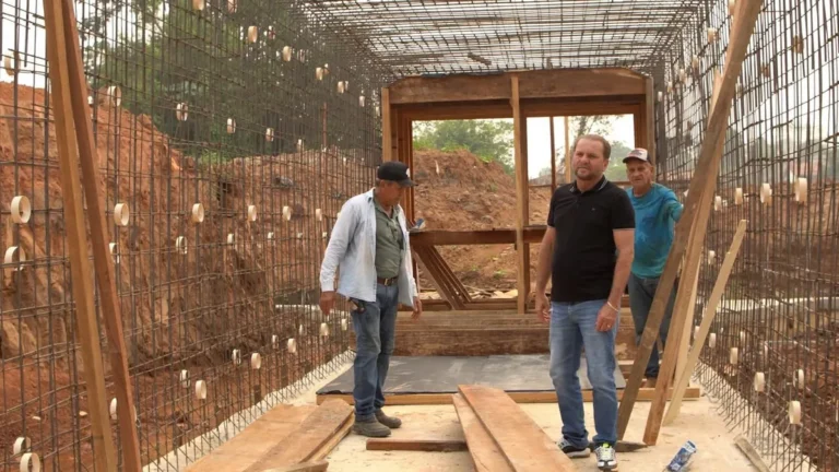 Cirone acompanha execução de obras em Cacoal