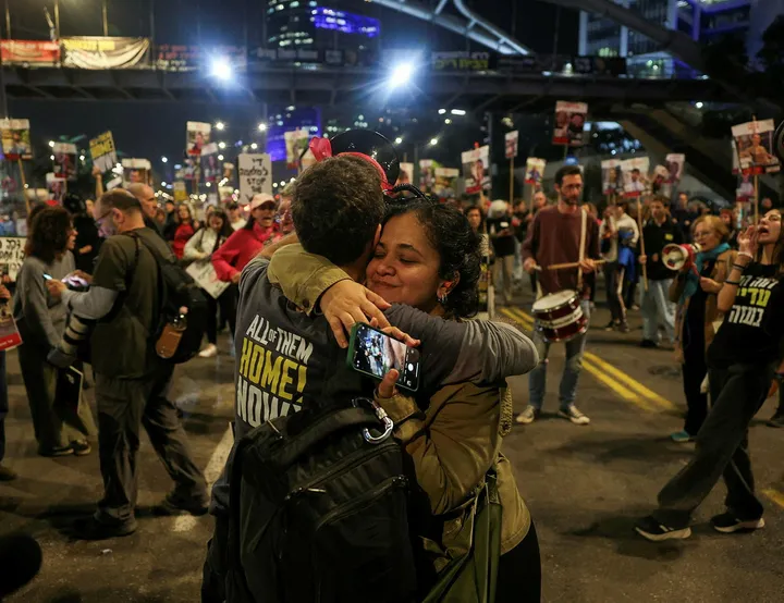 Israel e Hamas concordam com cessar-fogo após 467 dias de guerra