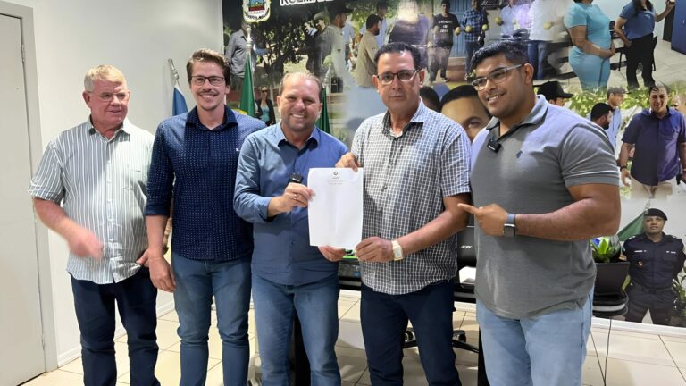 Cirone assegura R$ 1,5 milhão para escola de Rolim de Moura