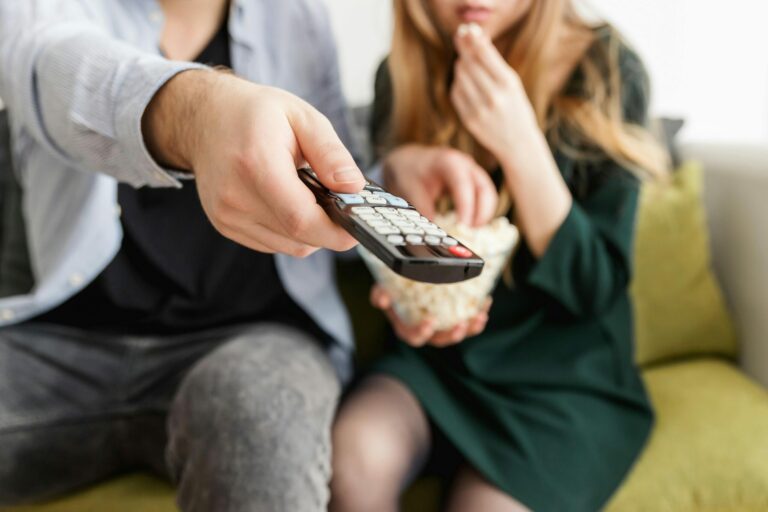 Diferença entre IPTV e P2P: entenda os dois sistemas