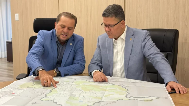 Deputado Cirone Deiró apresenta propostas estratégicas ao governador Coronel Marcos Rocha para impulsionar o desenvolvimento dos municípios