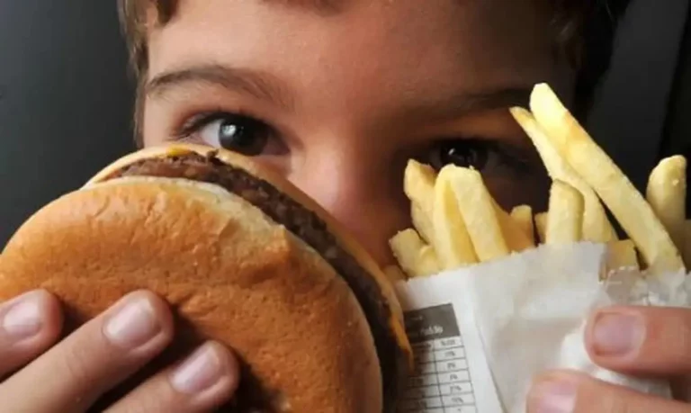 Unicef alerta: obesidade infantil supera desnutrição pela primeira vez no mundo