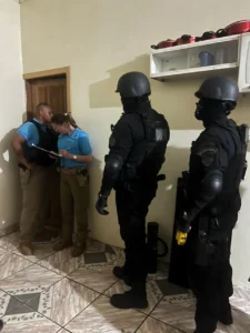 Homem faz mãe refém para evitar medicação e mobiliza BOPE