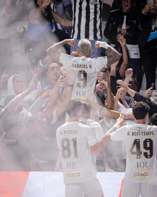 CBF anuncia volta do Brasileirão ainda com a Copa rolando e acaba com jogos tarde aos domingos