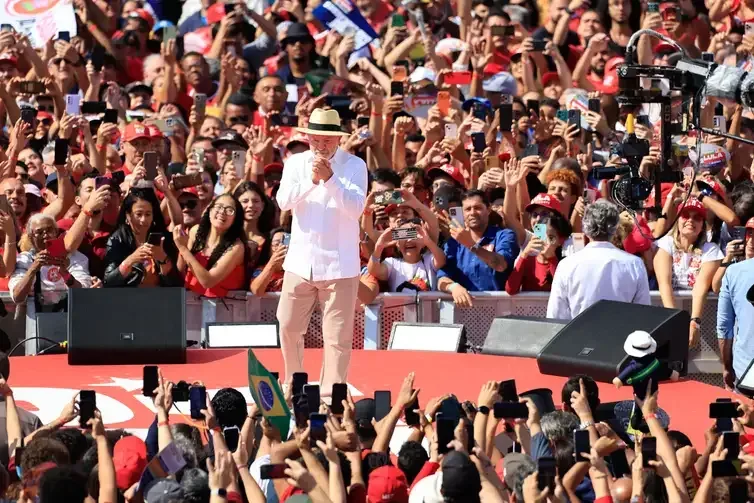 São Paulo - 16/08/2026 - São Bernardo do Campo (SP)-16/08/2026 . Primeiro ato de campanha do presidente Lula, no estádio 1º de Maio. Foto: Paulo Pinto/Agencia Brasil